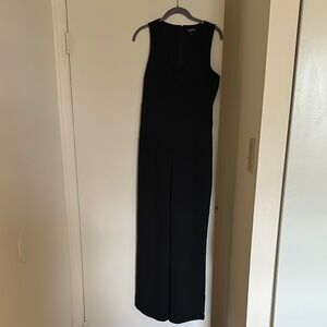 Elegant Black Sleeveless Jumpsuit